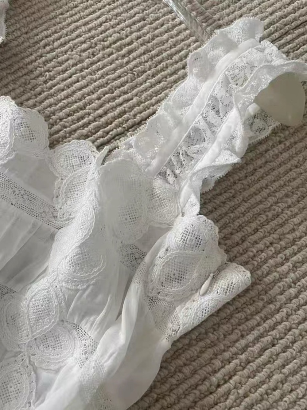 Doen White Lace Maxi Dress - Picture 12 of 16